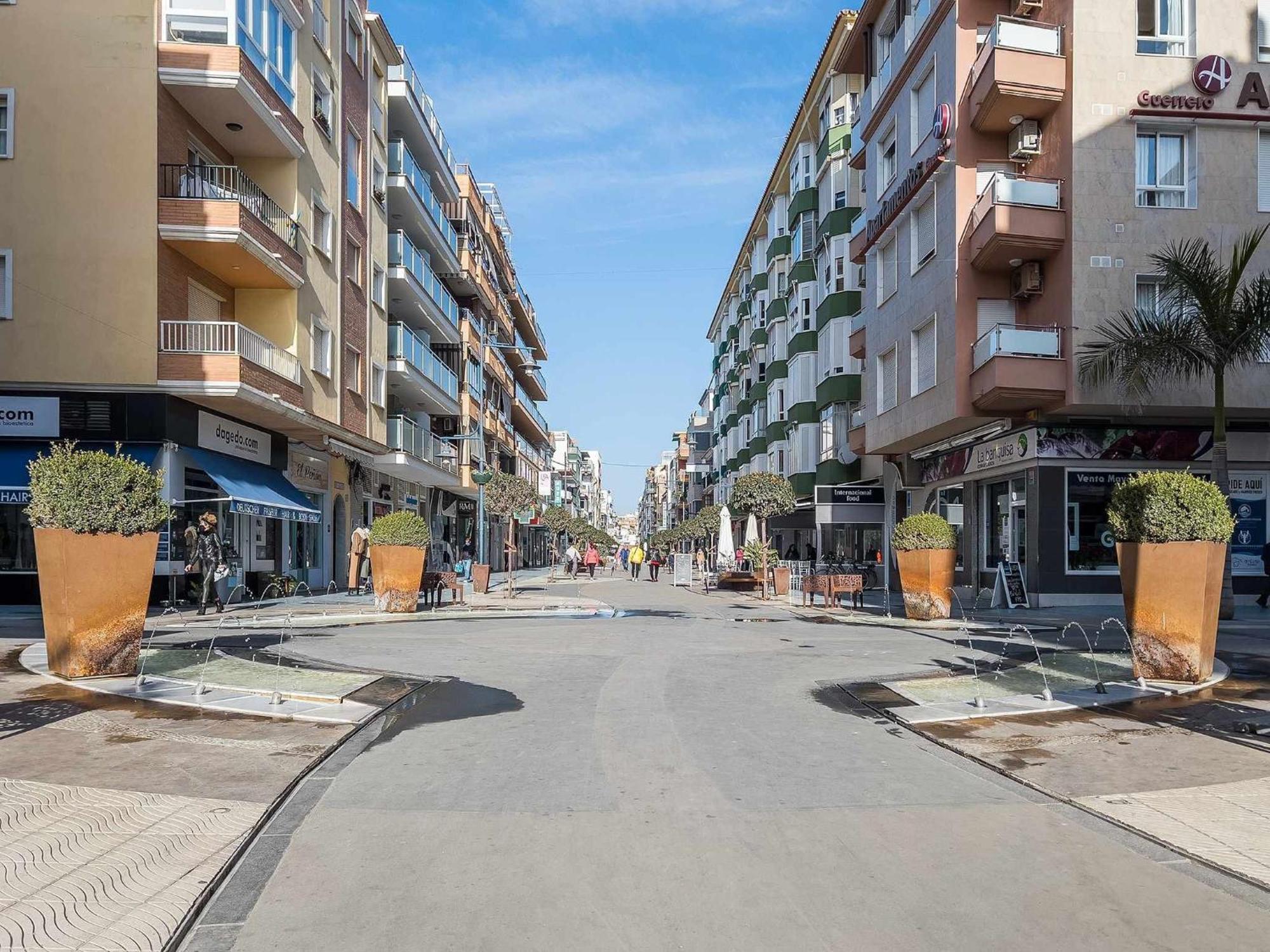 Апартаменти A&N Atico Downtown Торре-дель-Мар Екстер'єр фото
